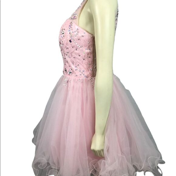 Beaded Lace Bodice Homecoming Dress w/ Layers of Tulle & satin see measurements - Picture 3 of 10